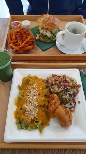  at Oaza Joyful Kitchen in Zagreb