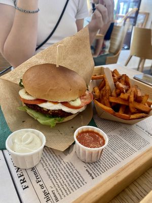   at Oaza Joyful Kitchen in Zagreb