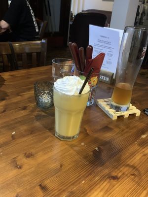   at Blondies in Bochum