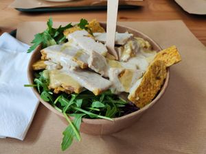 Tempeh bowl at Vegitat in Zurich