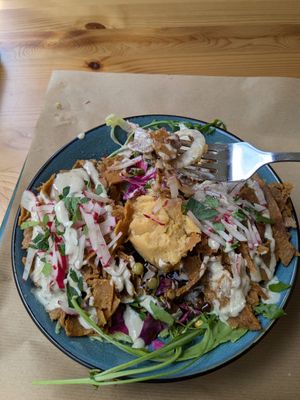 Seitan bowl mit tahini & spice sauce + el toni, 22.- at Vegitat in Zurich