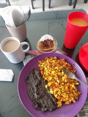  at La Revolucion in Veracruz