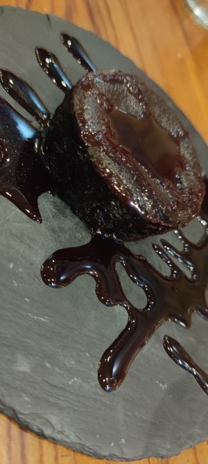 Vegan chocolate cake at Sensi Gourmet Tapas in Barcelona