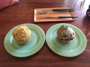Avocado and lemon and blueberry at Ihanoha in Kanazawa