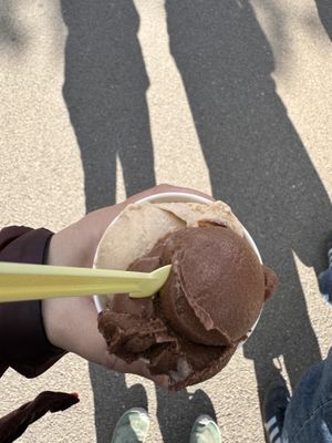 Haselnuss und Schoko   at Gelateria Constantin in Merano