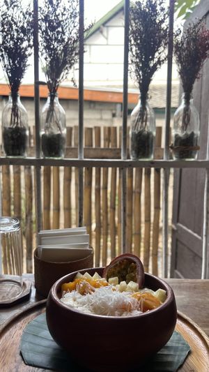 Tropical smoothie bowl  at Two Little Birds in Luang Prabang