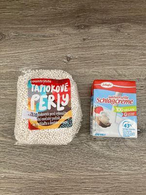 Tapioca pearls, vegan whipping cream  at Vitalka in Klatovy