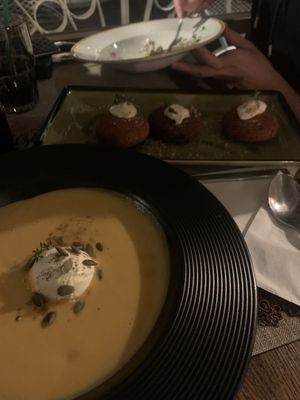 Pumpkin soup at Shtastliveca in Veliko Tarnovo