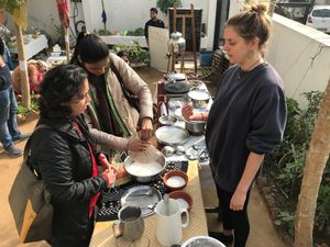 How to make a vegan peanut curd. A session with Ellie.  at AhimsaGram in Jaipur