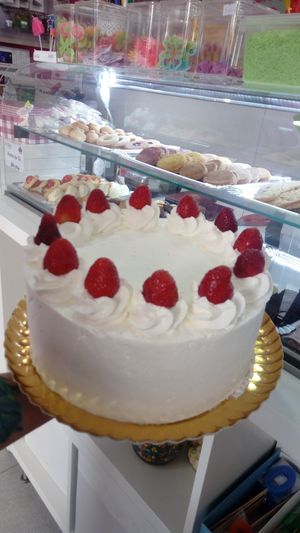 The award winning Shortcake: vegan genoise, cream and fresh strawberries at El Desig Pastissers  in Canet De Mar