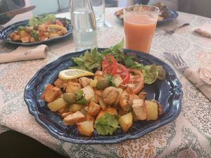  at Mela Canela in Sintra