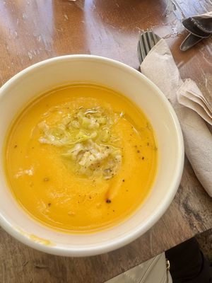Sopa del día buenísima   at Mela Canela in Sintra