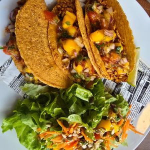 Special of the Day; Tofu Tacos at Mela Canela in Sintra