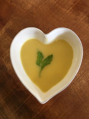 Soup with love - only €2 at Mela Canela in Sintra
