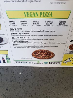 Vegan pizza at The Winzza in Sylmar