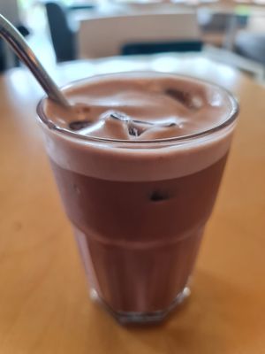 Vegan Iced Chocolate ~ 24/2/22 at Real Food 真食 - Yishun in North Singapore