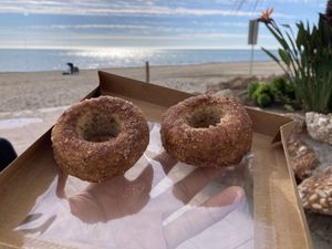 Best vegan cinnamon donuts ever  at Naranjito in Torremolinos