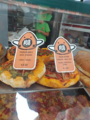  at stritFUD in Taormina