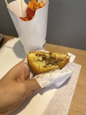   at stritFUD in Taormina