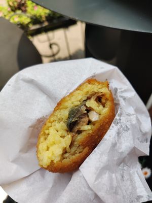  at stritFUD in Taormina