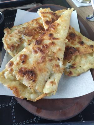 Vegan perek at Ovàl in Thessaloniki