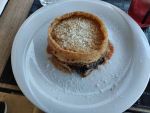 Mussakka at Ovàl in Thessaloniki