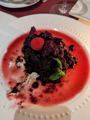 Cake at Lamoraga in Naples