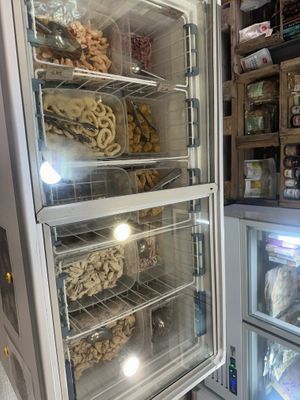 Vegan ‘gambas’ and more!  at deVeggie in Vilafranca Del Penedes