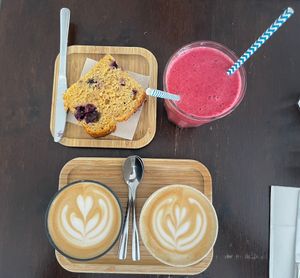 Cafés, smothies, bizcochos veganos...  at Malcafe in Conil De La Frontera