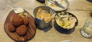  at Chamisse in London