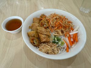 BÚN BÌ CHAY CHẢ GIÒ CHAY - rice vermicelli with veggie tofu mix and veggie eggrolls (sauce was also vegan) at Pho Fusion in San Diego