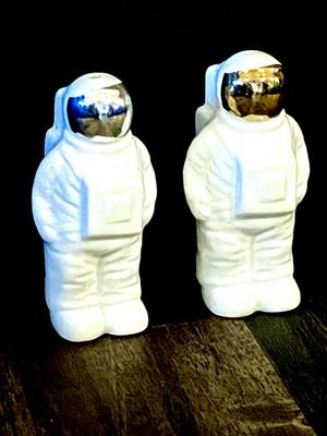   at Rise Above Pizza & Wings in Hamilton