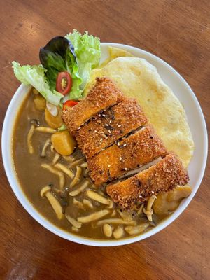 NOT VEGAN (my friend had this)
日式咖喱饭佐炸菇排
Mushroom Katsu Japanese Curry Rice
RC6
RM 20. 00

›› Omur ice
KM27
4. 00
 at Seed in Ipoh