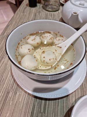 Red bean curd filled balls at Capitale Della Cina in Florence