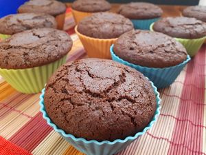 Madalenas sin gluten ni azúcar at MacroVital in Alcoi