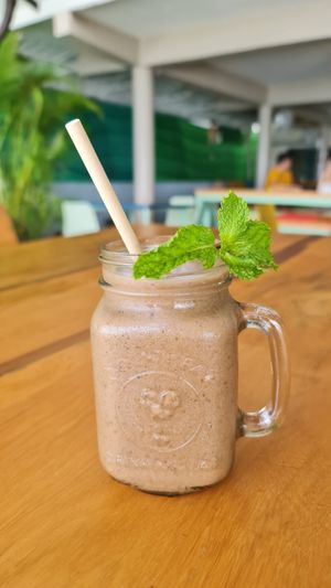 Choko-Moko Protein Smoothie at Foods & Roots in Koh Phangan