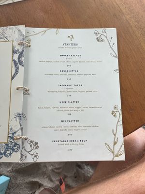 Starters   at Foods & Roots in Koh Phangan