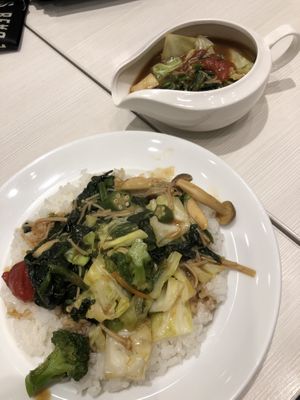 Not a pretty good pic but tasted amazing. We loved it. at Mumin in Tokyo