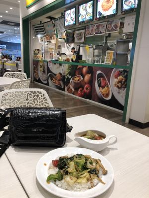 Front of shop at Mumin in Tokyo