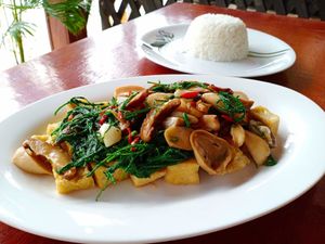 Stir-fried mushroom with acacia. at Rakpak in Koh Samui