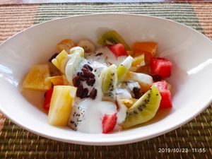 Fruit salad with yoghurt and honey. For a delicious start in the day... at Rakpak in Koh Samui