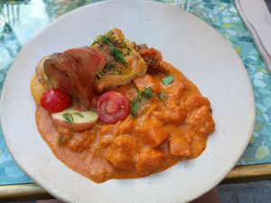 Tandoori sweet potato curry with herb focaccia at Bleu Canard in Lille