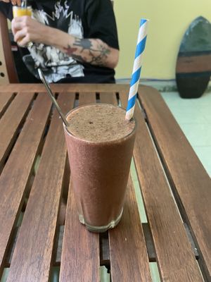 Banana cacao smoothie  at Khong Vegan Restaurant  in Da Nang