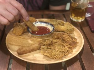 Platter with cauliflower wings, KFC Mushrooms and crispy tofu  at Khong Vegan Restaurant  in Da Nang