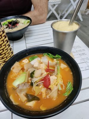 Es war eine Geschmacksexplosion! Super lecker und gute vielfältige Karte. Das Essen wurde auch schnell zubereitet. Ich würde wieder kommen 😊 at Khong Vegan Restaurant  in Da Nang