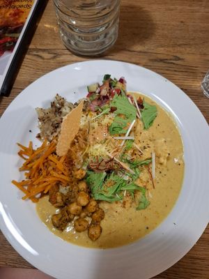 Very tasty curry dish 😋 at Coyote Cafe in Onomichi