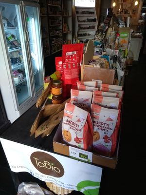 Biscuits and more at ToBio Vegan Shop in Naples