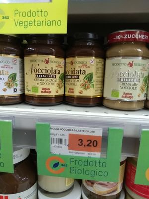 Nocciolata Vegan (senza latte, without milk), 270grams for 3,20euros at Sole 365 in Naples