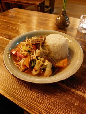 &quot;Beef&quot; and vegetables at Hanoi Pho in Mannheim