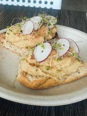 Hummus Toast 😍💚 at Mama Pacha in San Juan